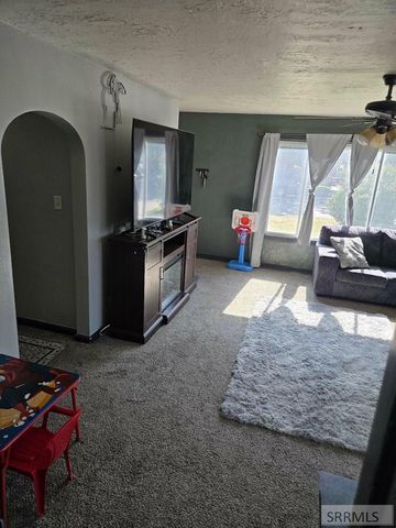 947 Cahoon Street, Pocatello, ID 83201