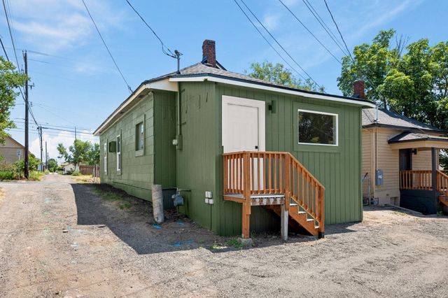 1509 N Maple St, Spokane, WA 99201