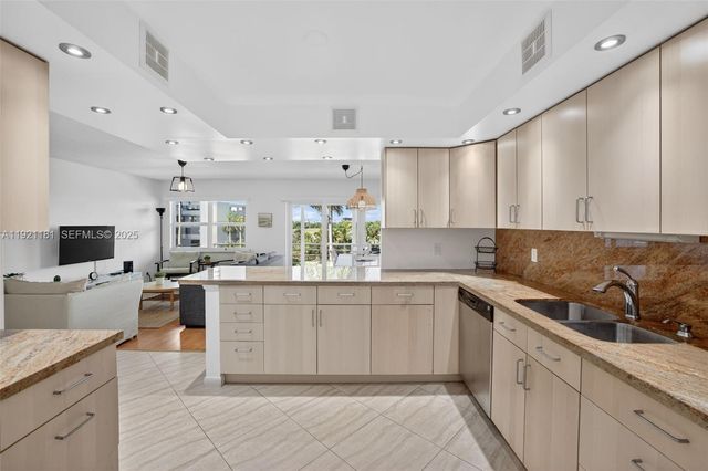 200 Diplomat Pkwy 531, Hallandale Beach, FL 33009