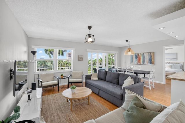 200 Diplomat Pkwy 531, Hallandale Beach, FL 33009