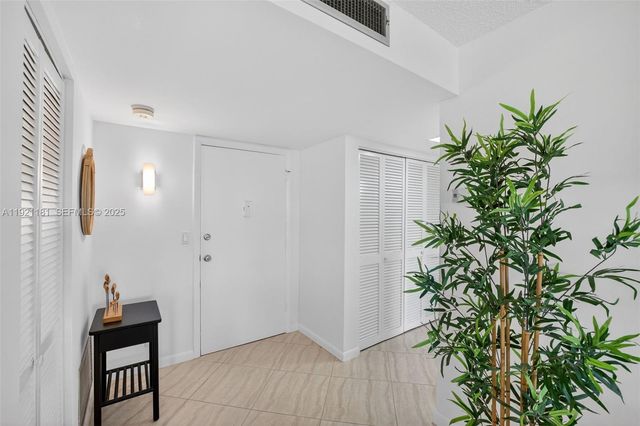 200 Diplomat Pkwy 531, Hallandale Beach, FL 33009