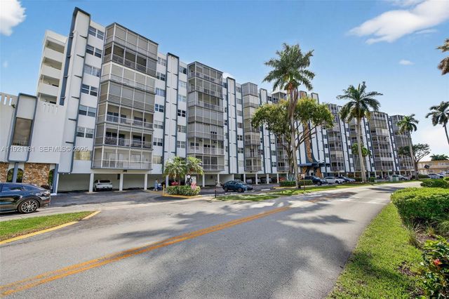 200 Diplomat Pkwy 531, Hallandale Beach, FL 33009