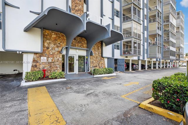 200 Diplomat Pkwy 531, Hallandale Beach, FL 33009