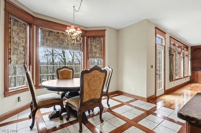 1917 Nichole Circle, Lancaster, OH 43130