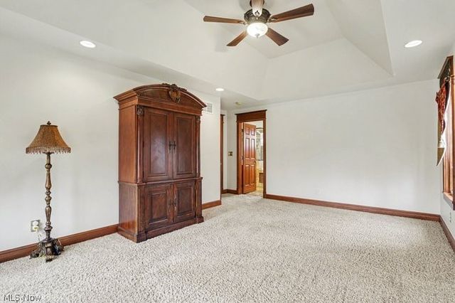 1917 Nichole Circle, Lancaster, OH 43130