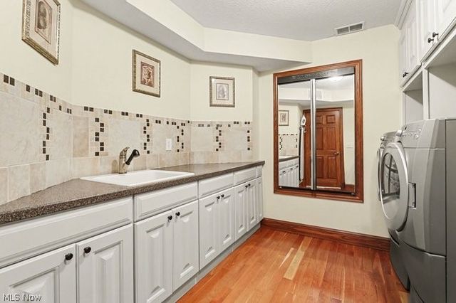 1917 Nichole Circle, Lancaster, OH 43130