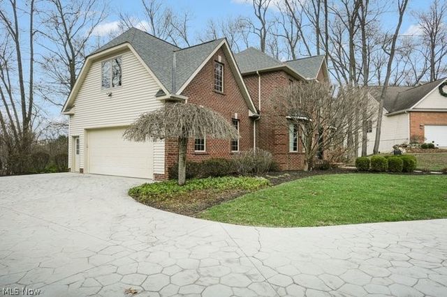 1917 Nichole Circle, Lancaster, OH 43130