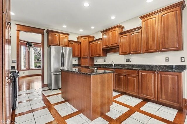 1917 Nichole Circle, Lancaster, OH 43130