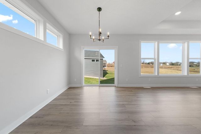 1832 Ridgepointe Court, Hastings, MN 55033