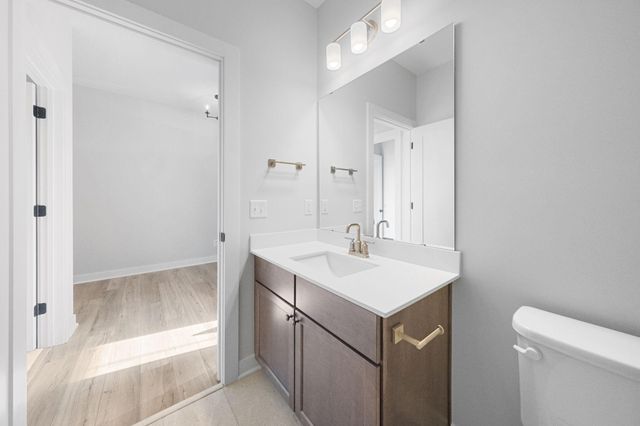 1832 Ridgepointe Court, Hastings, MN 55033