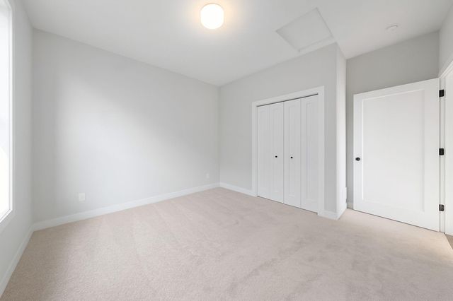 1832 Ridgepointe Court, Hastings, MN 55033