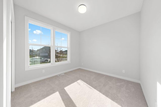 1832 Ridgepointe Court, Hastings, MN 55033