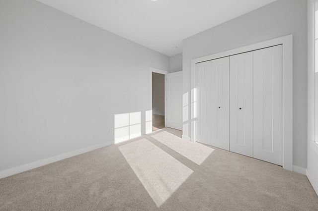 1832 Ridgepointe Court, Hastings, MN 55033