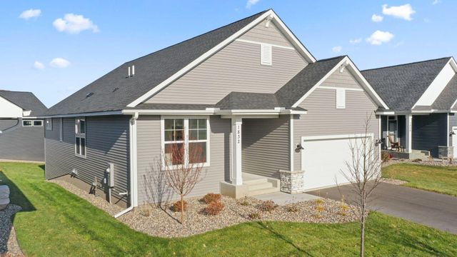 1832 Ridgepointe Court, Hastings, MN 55033