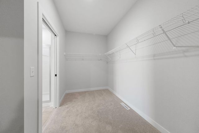 1832 Ridgepointe Court, Hastings, MN 55033