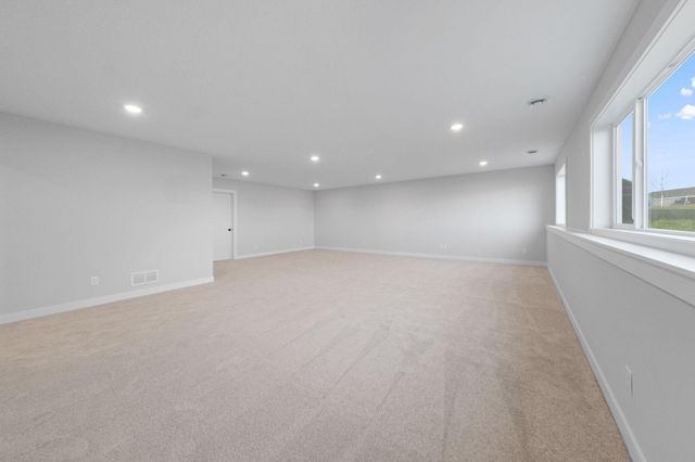 1832 Ridgepointe Court, Hastings, MN 55033