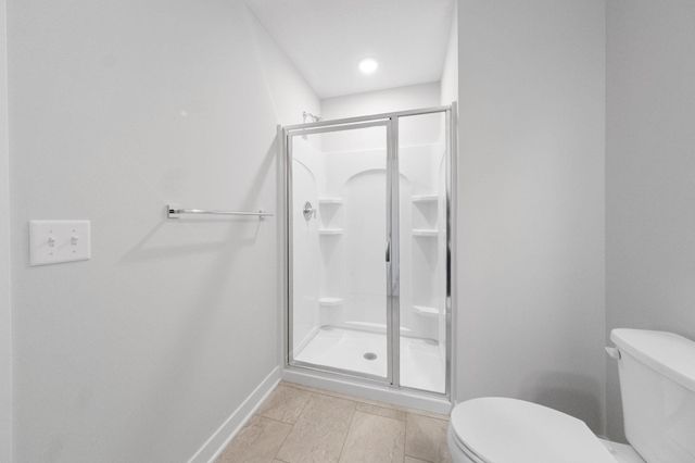 1832 Ridgepointe Court, Hastings, MN 55033