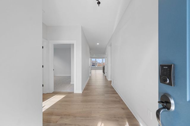 1832 Ridgepointe Court, Hastings, MN 55033