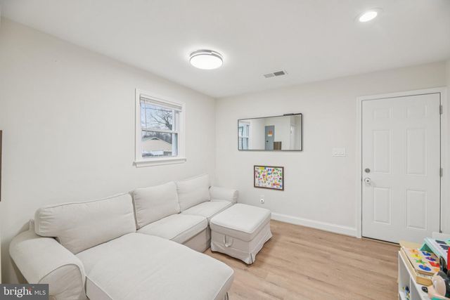 303 FOUNDRY LN, Fort Washington, MD 20744