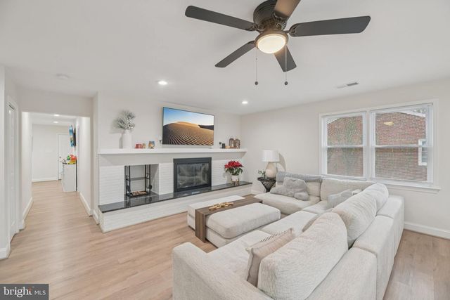 303 FOUNDRY LN, Fort Washington, MD 20744