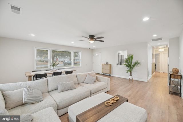 303 FOUNDRY LN, Fort Washington, MD 20744