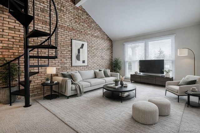 2230 W 14 Mile Road 31, Royal Oak, MI 48073