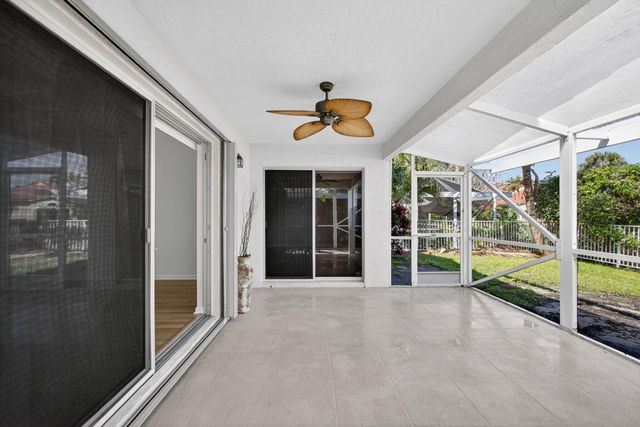 283 Canterbury Drive W, Palm Beach Gardens, FL 33418