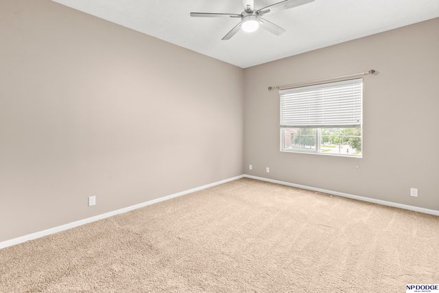 19156 Drexel Circle, Omaha, NE 68135