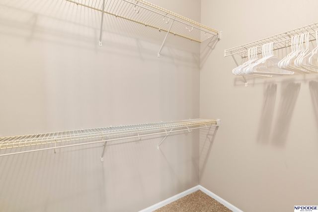 19156 Drexel Circle, Omaha, NE 68135