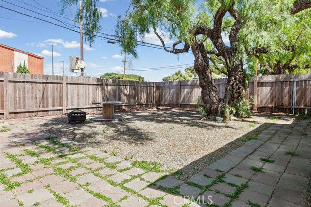 400 S I Street, Lompoc, CA 93436