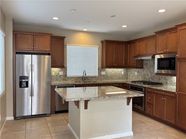 2434 Trojan Way, Upland, CA 91786