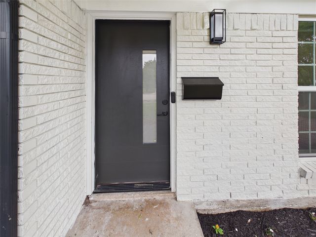 4414 Pineridge Drive, Garland, TX 75042