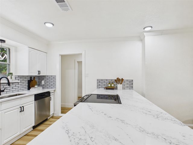 4414 Pineridge Drive, Garland, TX 75042