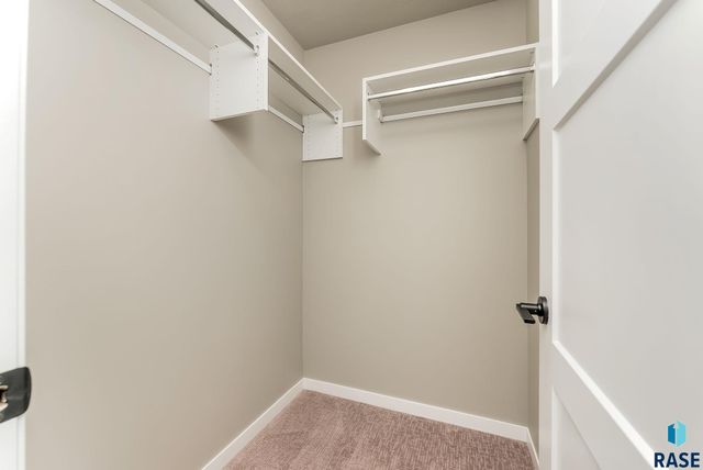 112 S Freshwater Ave Avenue, Brandon, SD 57005