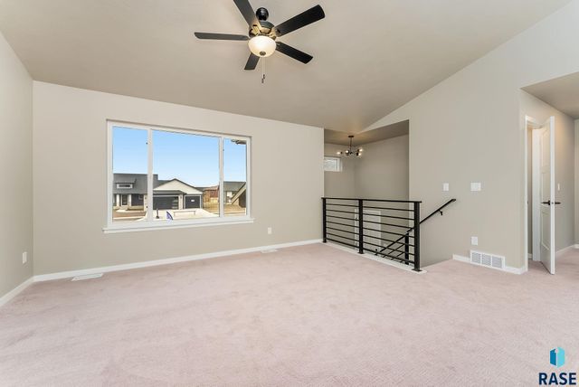 112 S Freshwater Ave Avenue, Brandon, SD 57005