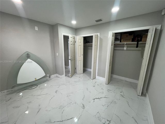 217 SW 10th Street, Hallandale Beach, FL 33009