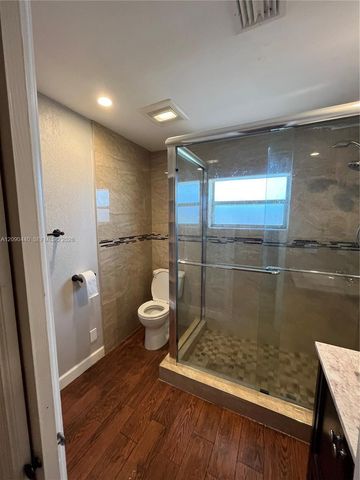 217 SW 10th Street, Hallandale Beach, FL 33009