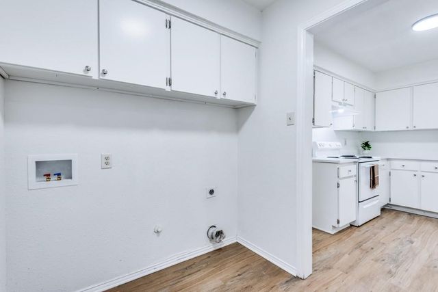 1422 Deborah Avenue, Desoto, TX 75115