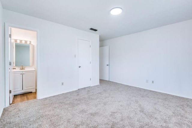 1422 Deborah Avenue, Desoto, TX 75115