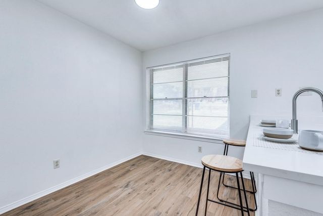 1422 Deborah Avenue, Desoto, TX 75115