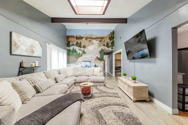 7740 Monitor Avenue, Burbank, IL 60459