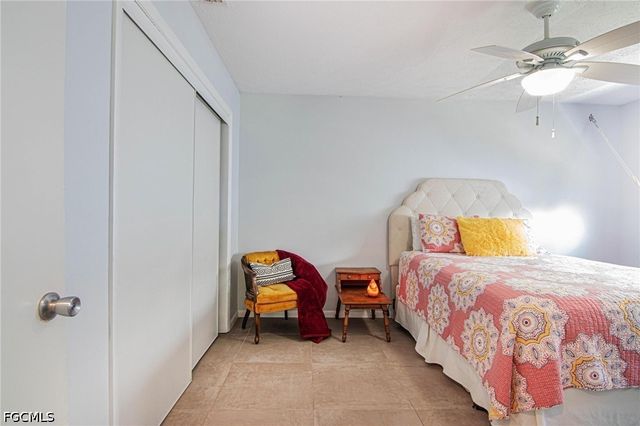 926 SE 26th TER, Cape Coral, FL 33904