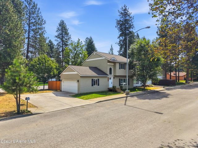 3208 N 9th St, Coeur d'Alene, ID 83815 property photo