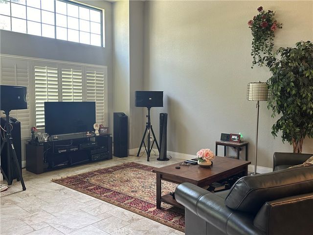 1140 W 22nd, Upland, CA 91784