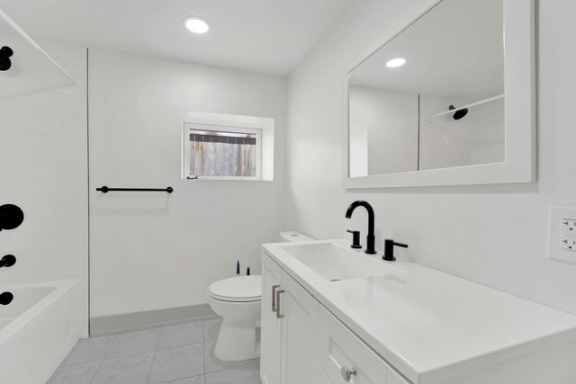 840 Beloit Avenue, Forest Park, IL 60130