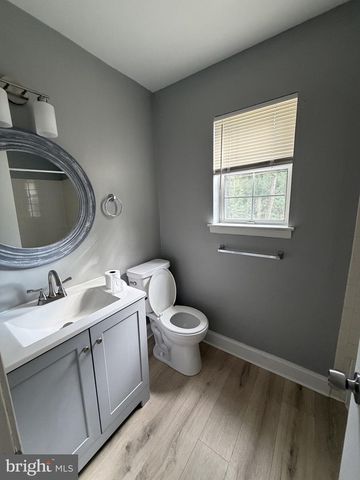 125 EMERY CT, Newark, DE 19711