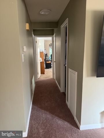 125 EMERY CT, Newark, DE 19711