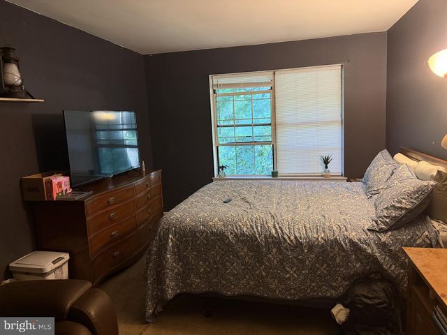 125 EMERY CT, Newark, DE 19711