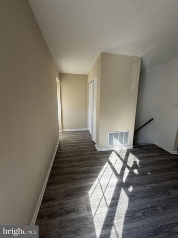 125 EMERY CT, Newark, DE 19711