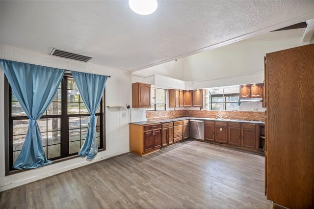 31 Ann Court, Coldspring, TX 77331